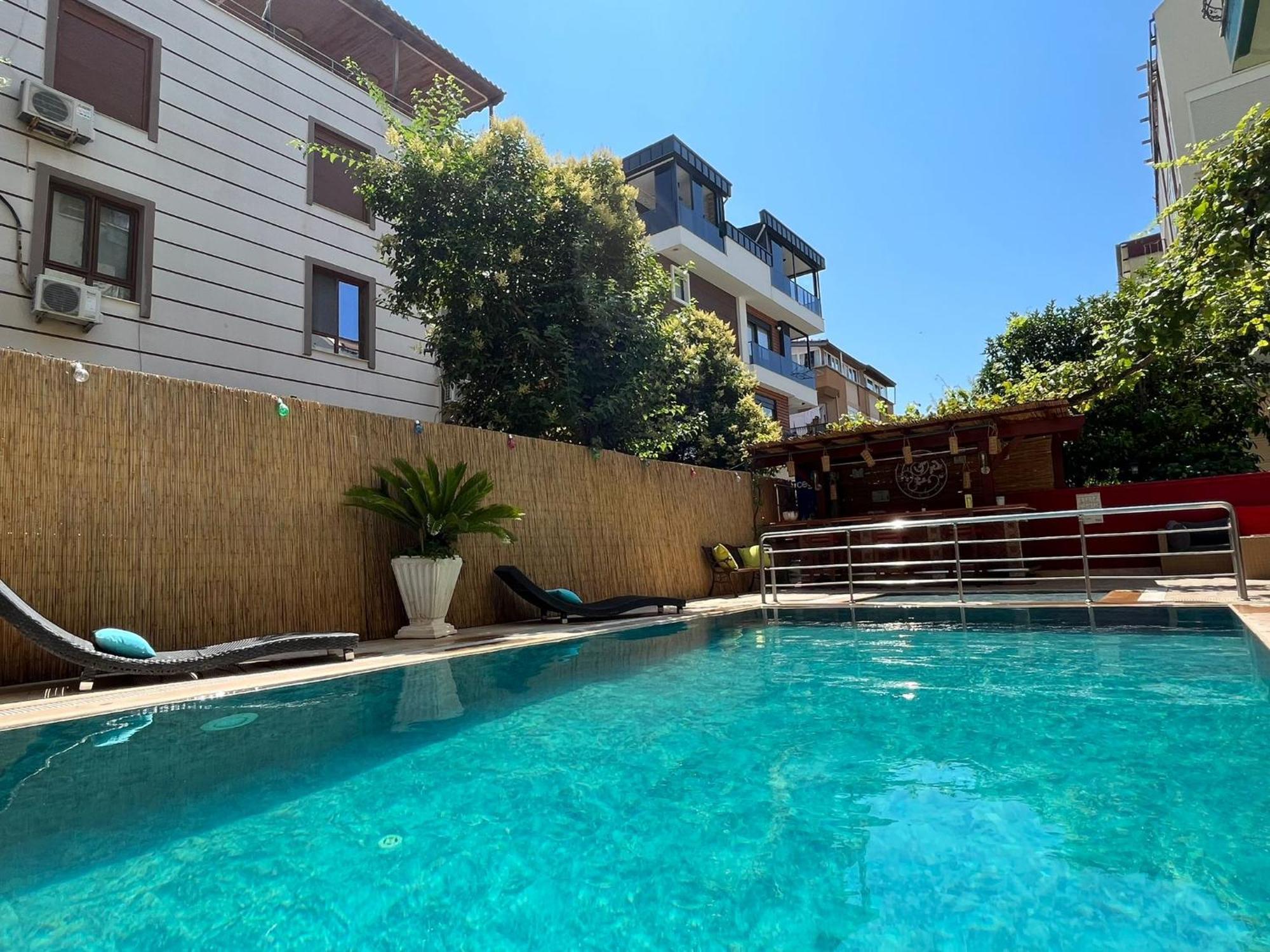 Beyaz Melek Apart Hotel Antalya Bagian luar foto