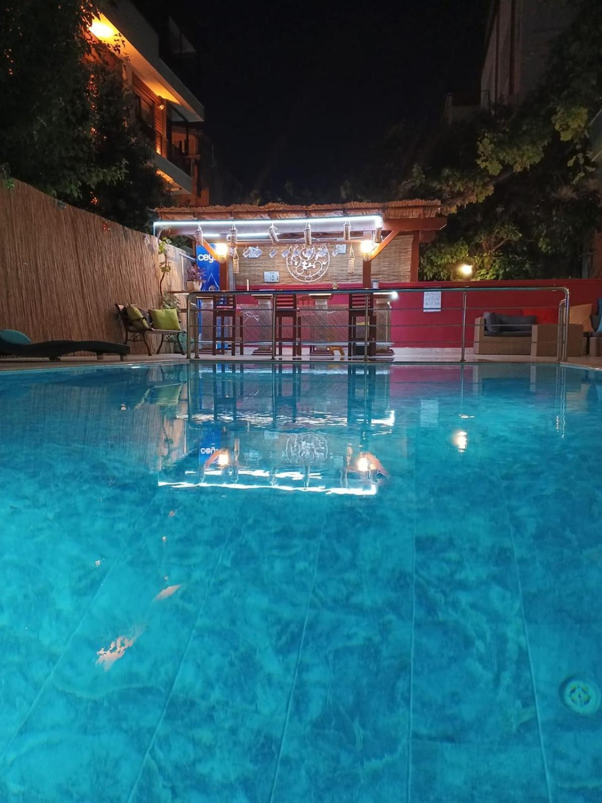 Beyaz Melek Apart Hotel Antalya Bagian luar foto