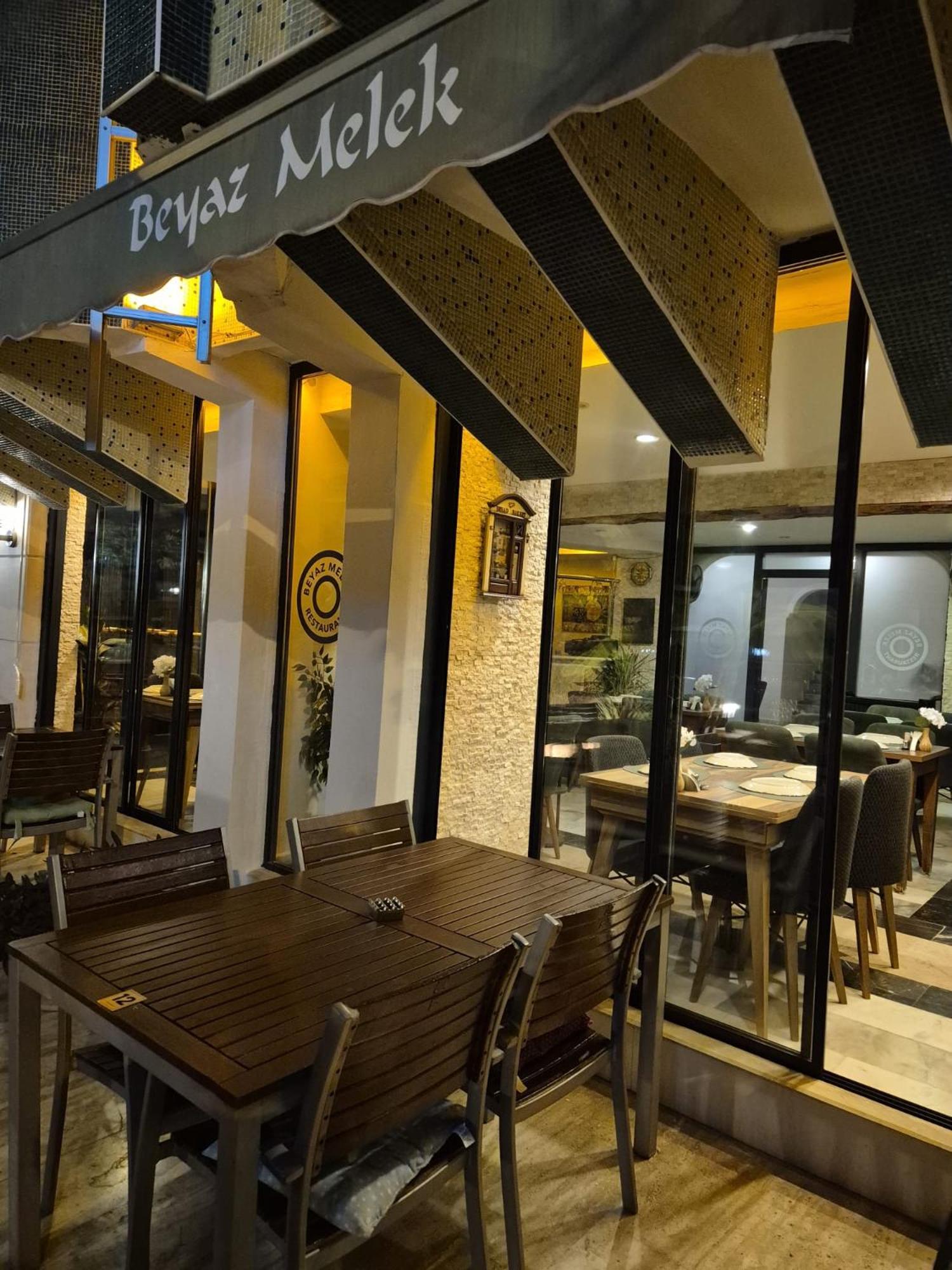 Beyaz Melek Apart Hotel Antalya Bagian luar foto